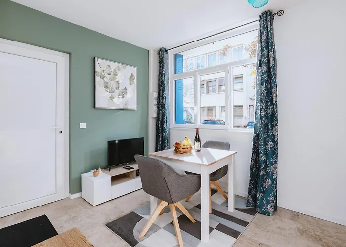 Romance Bleue -love -spa Privatif - Netflix -sejour A * Vichy